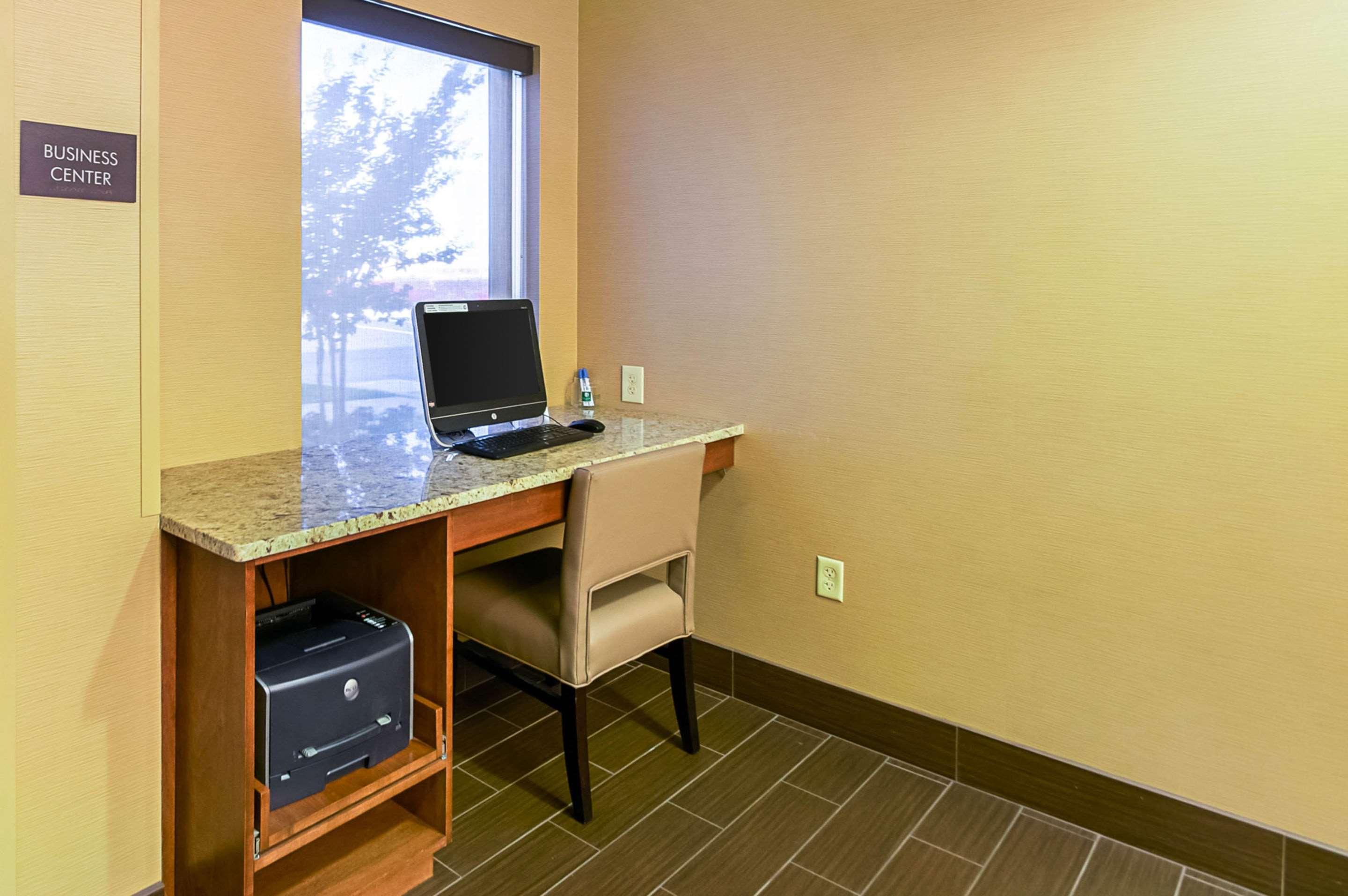 Comfort Inn Frederick Esterno foto
