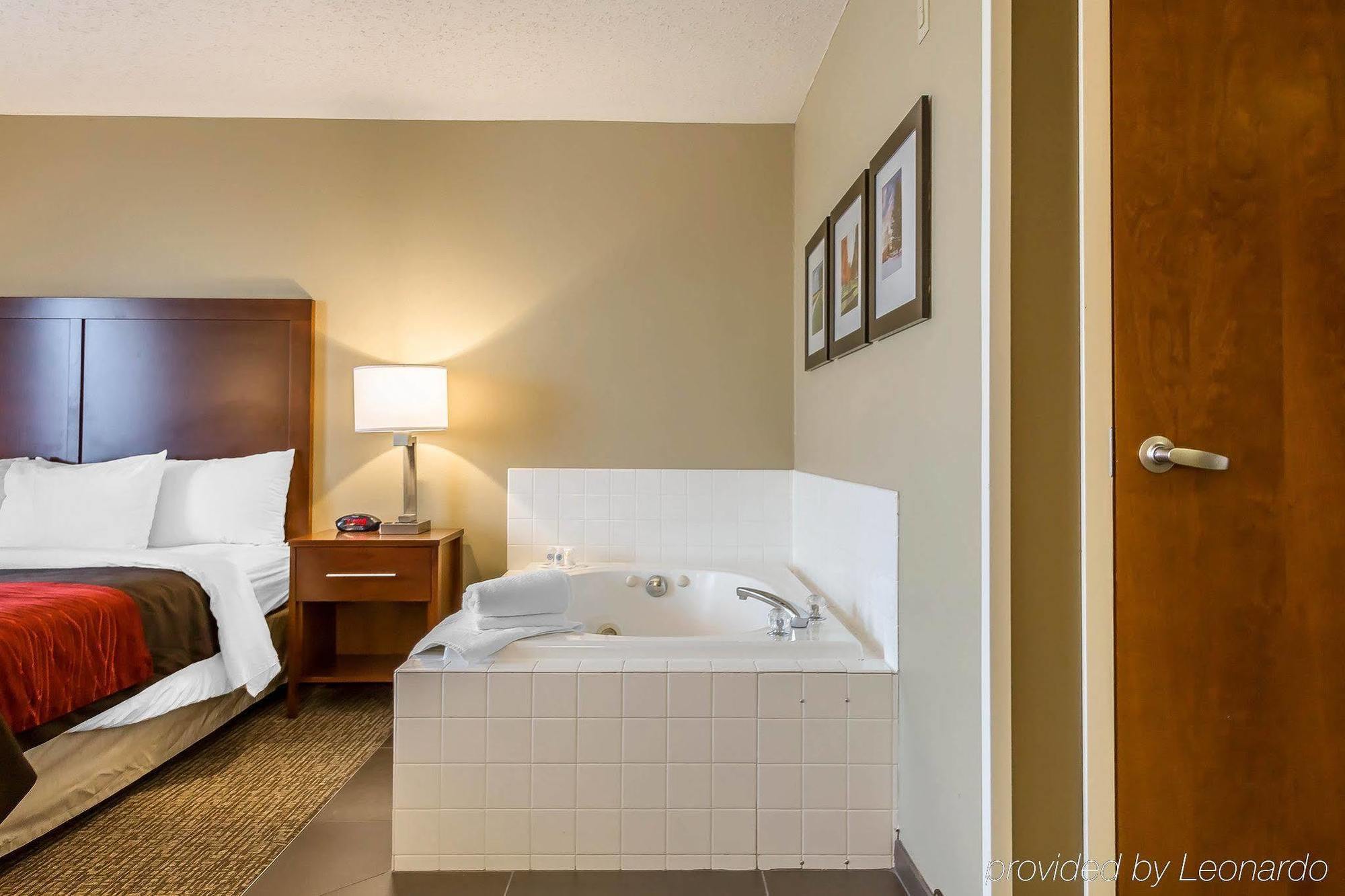 Comfort Inn Frederick Esterno foto